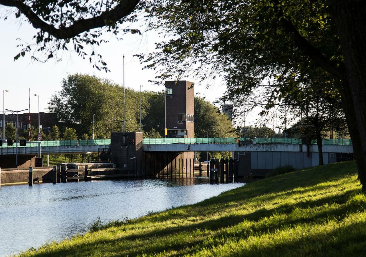 Sweets - Gerben Wagenaarbrug Amszterdam Kültér fotó